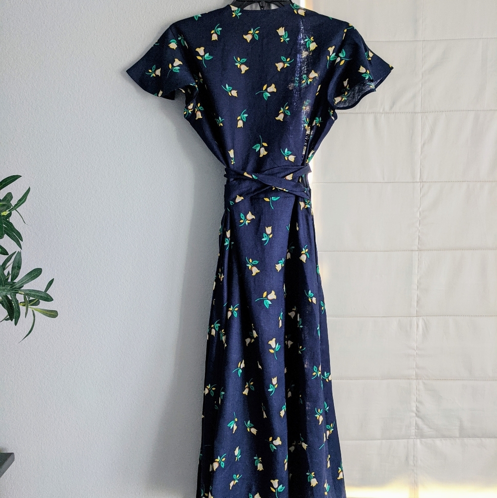 Draper James Navy Blue Dark Floral Linen Wrap Dress NWT 6 - Picture 10 of 11